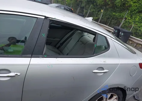 2013 Kia Optima Lx z USA, uszkodzony, nr VIN 5XXGM4A76DG226683